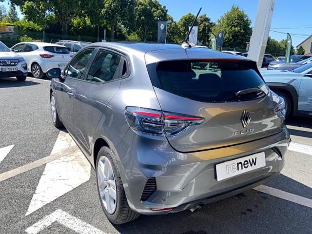 Renault Clio image 8