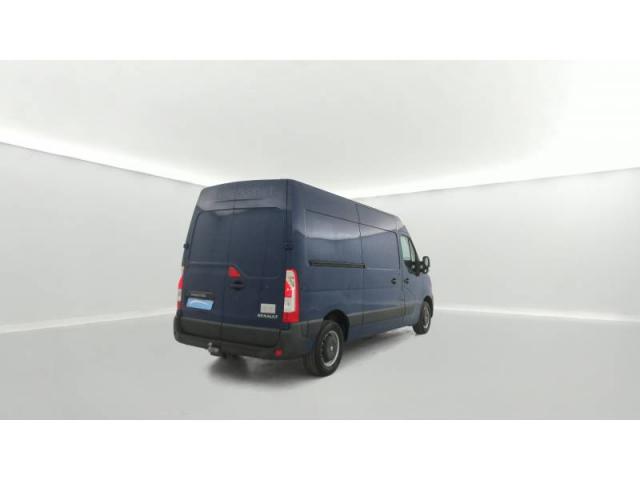 Renault Master image 2