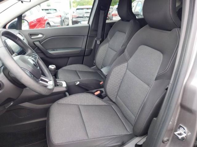 Renault Captur image 1