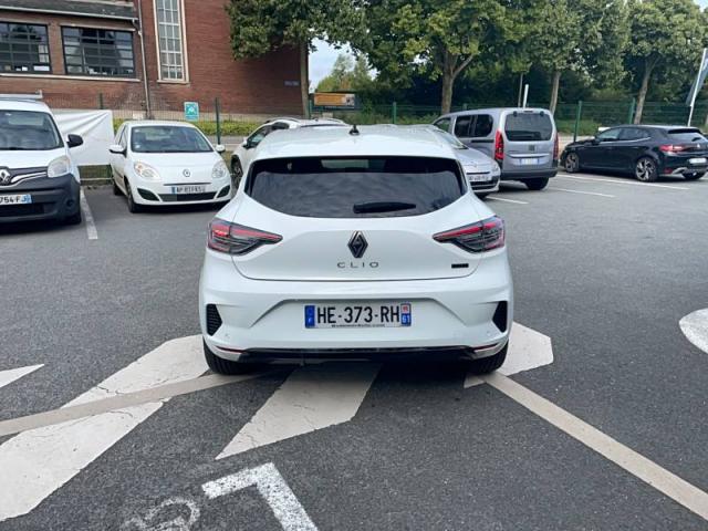 Renault Clio image 9