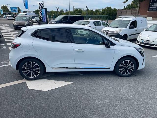 Renault Clio image 6