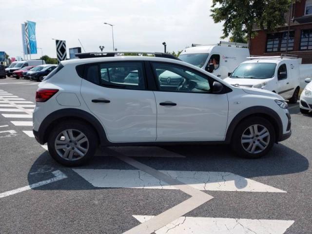 Dacia Sandero image 2