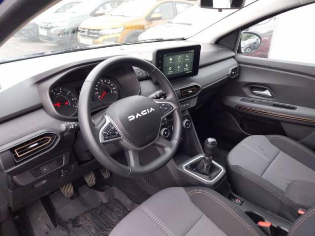 Dacia Sandero image 8