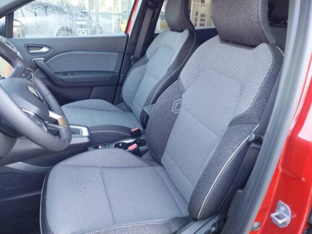 Renault Captur image 7