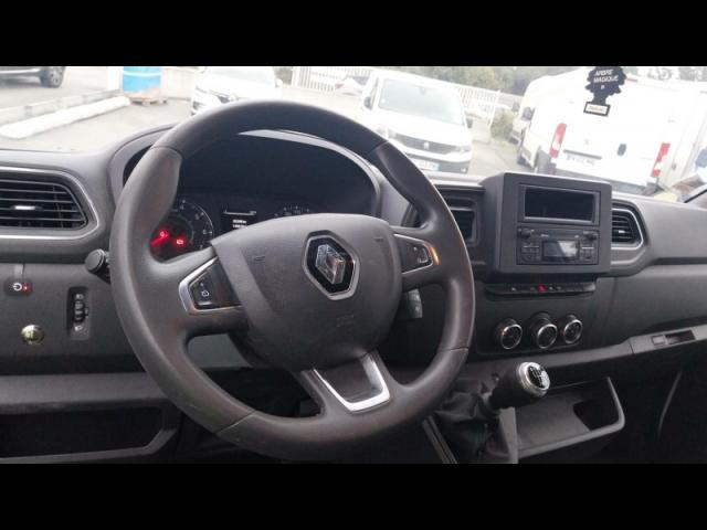 Renault Master image 7
