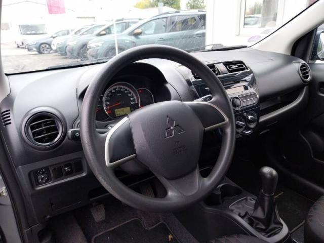 Mitsubishi Space Star image 6