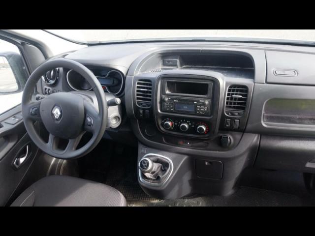 Renault Trafic image 4