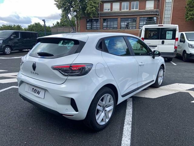 Renault Clio image 2