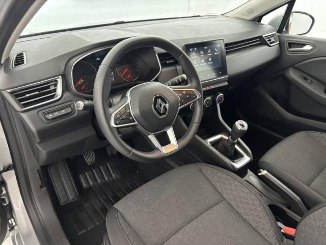Renault Clio image 9