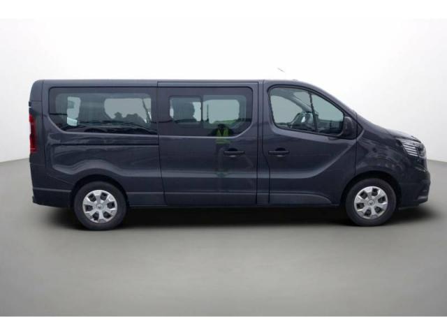 Renault Trafic image 8