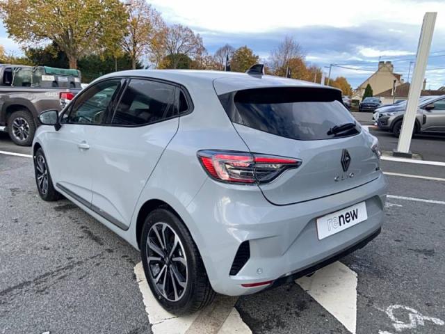 Renault Clio image 8