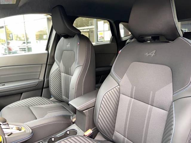 Renault Symbioz image 5