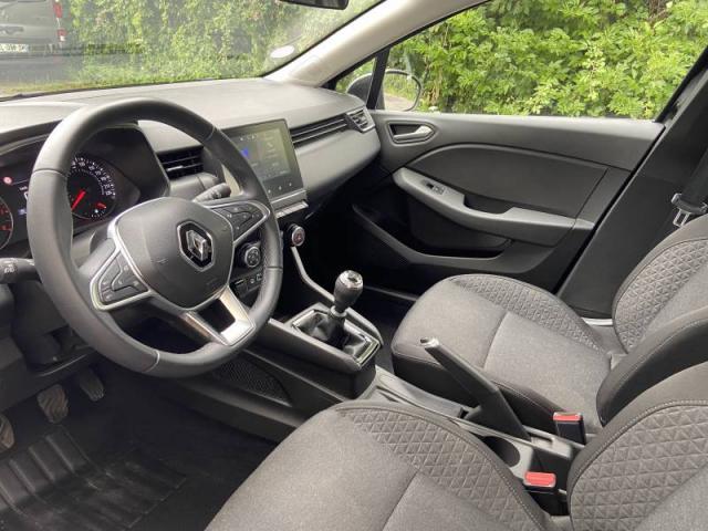 Renault Clio image 2