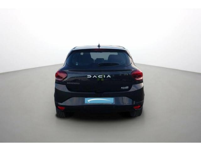 Dacia Sandero image 2