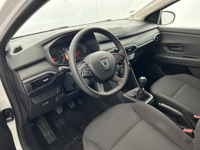 Dacia Sandero image 1