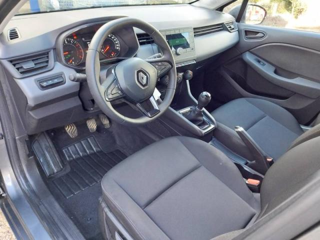 Renault Clio image 9