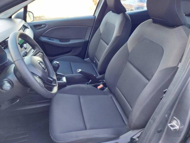 Renault Clio image 8