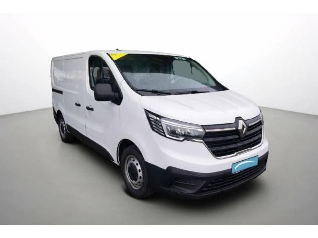 Renault Trafic image 2
