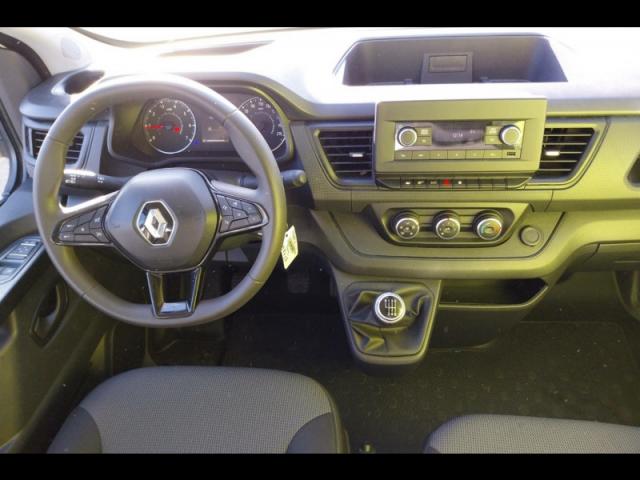 Renault Trafic image 5