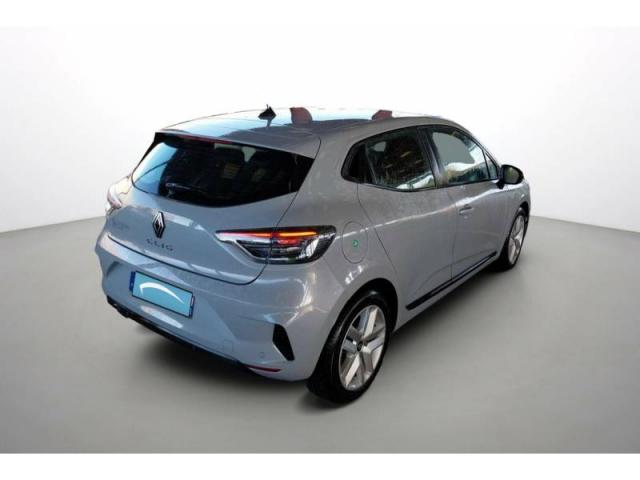 Renault Clio image 6