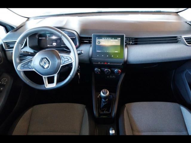 Renault Clio image 2