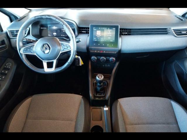 Renault Clio image 8