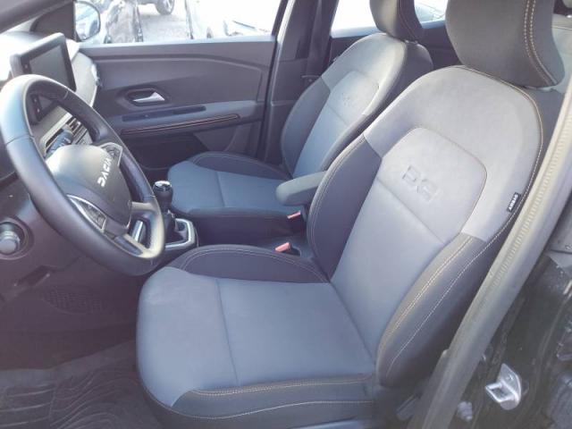 Dacia Sandero image 1