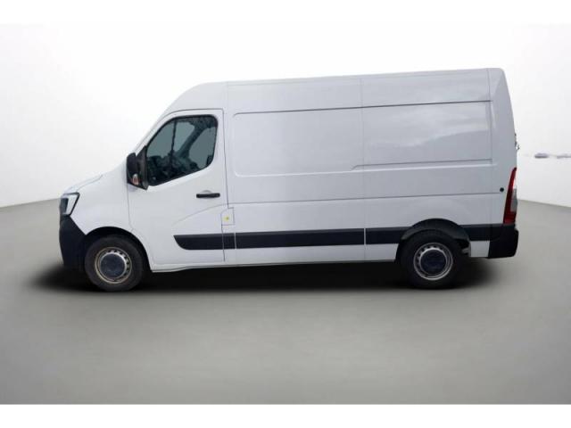 Renault Master image 2