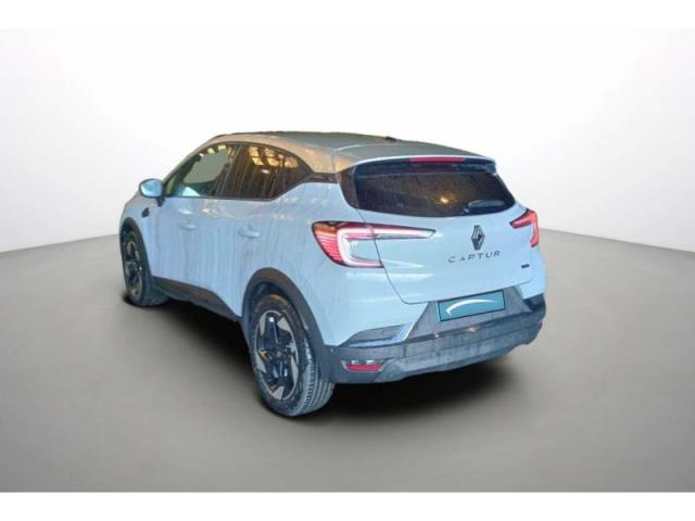 Renault Captur image 2