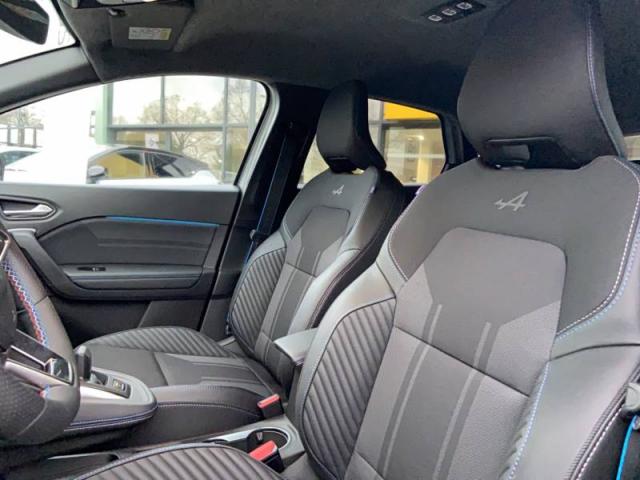 Renault Captur image 6