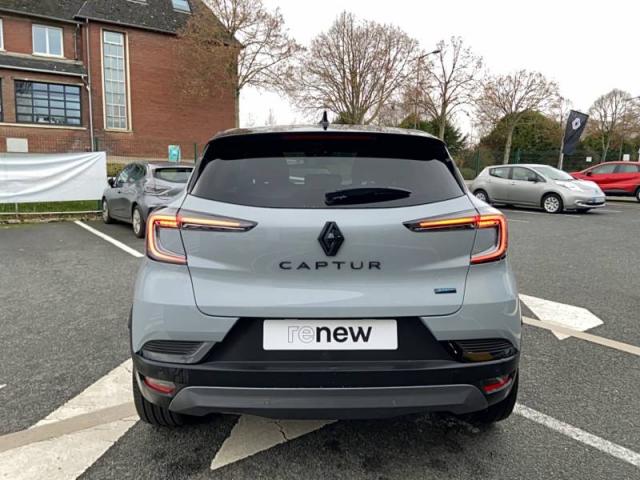 Renault Captur image 2