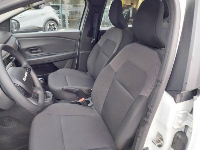 Dacia Jogger image 9