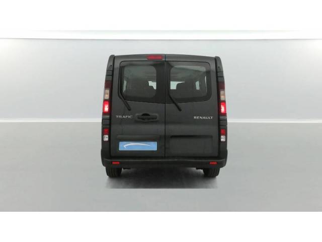 Renault Trafic image 2