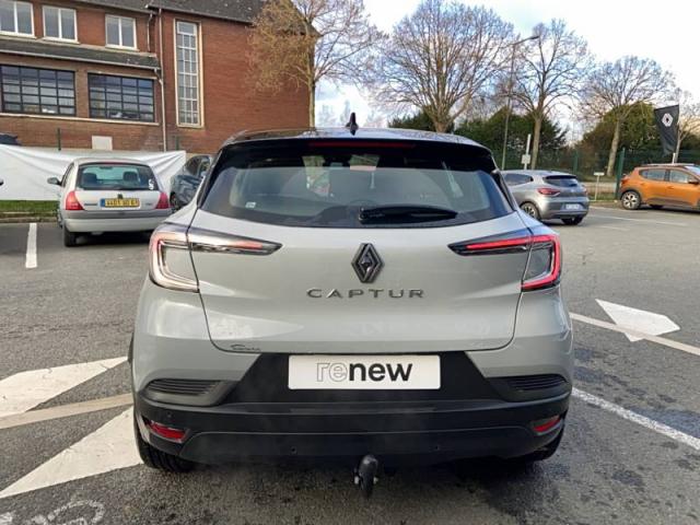 Renault Captur image 9