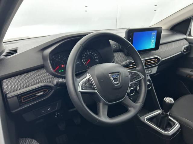 Dacia Sandero image 1