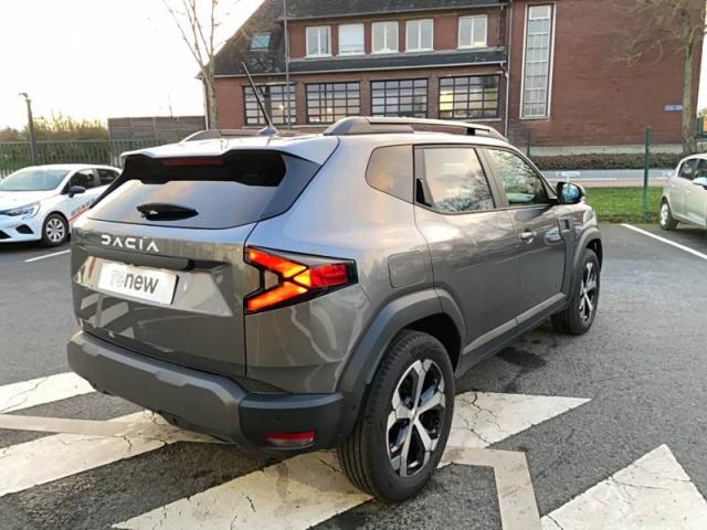 Dacia Duster image 6
