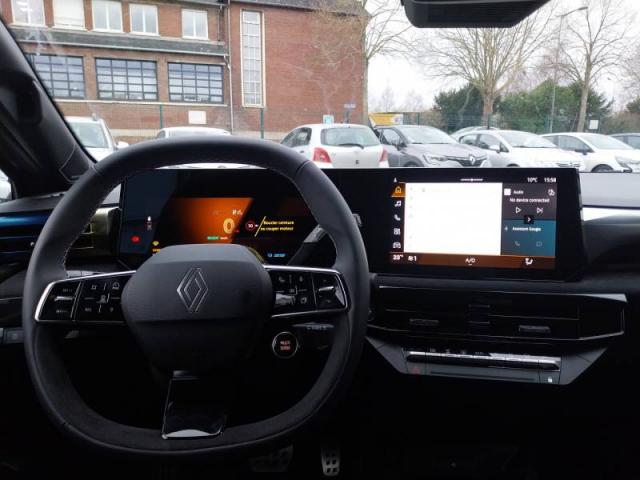 Renault Clio image 2