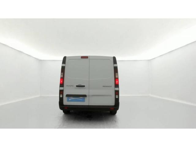 Renault Trafic image 2