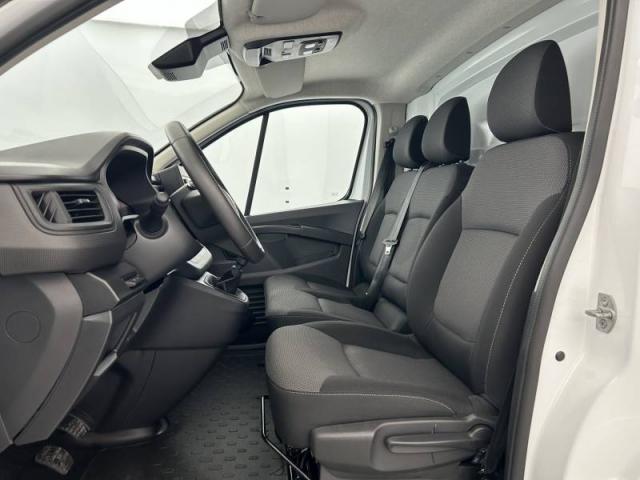 Renault Trafic image 5