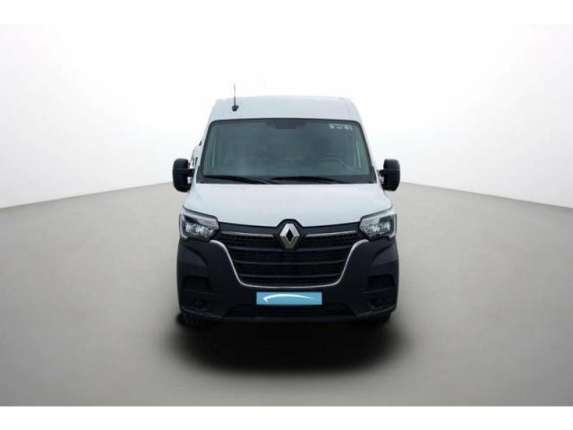 Renault Master image 2