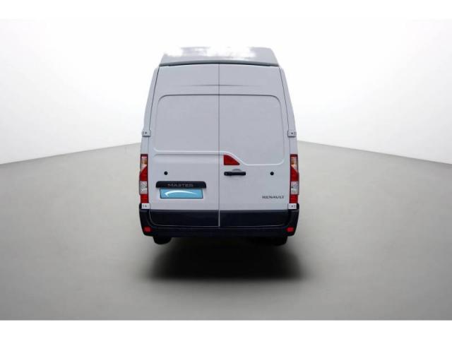 Renault Master image 1
