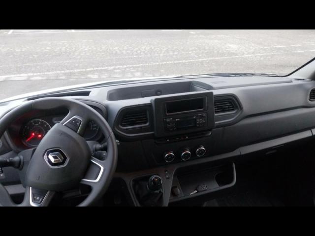 Renault Master image 6