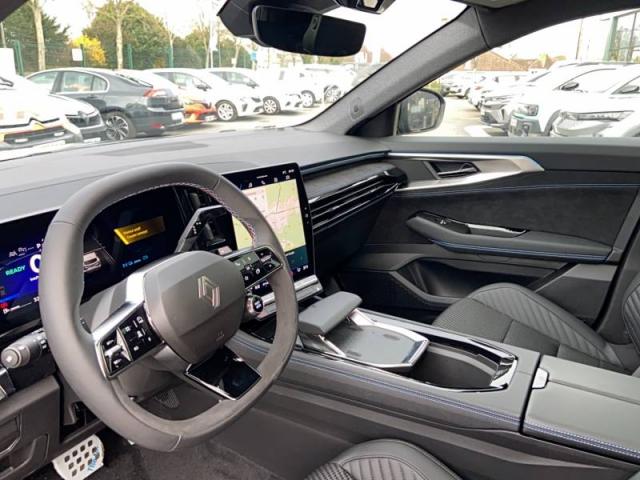 Renault Austral image 9