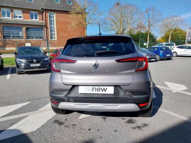 Renault Captur image 1