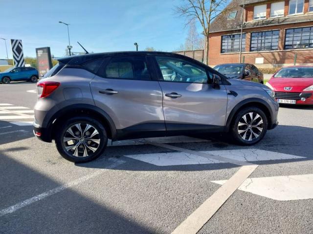 Renault Captur image 8