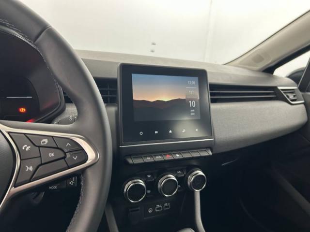 Renault Clio image 1