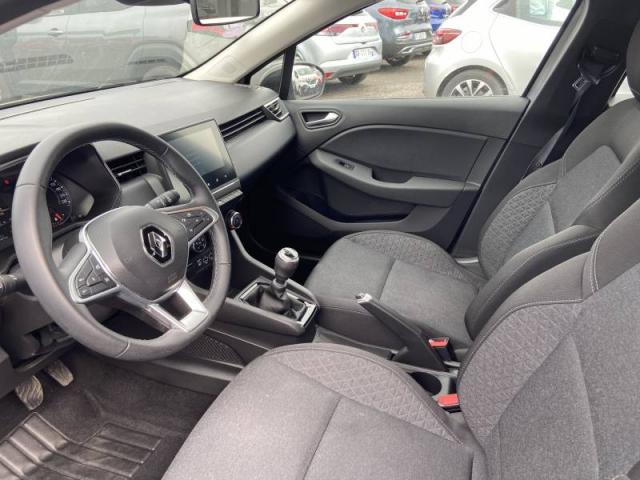 Renault Clio image 8