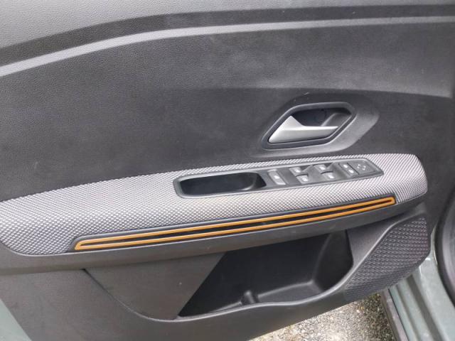 Dacia Sandero image 9