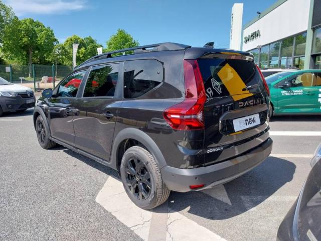 Dacia Jogger image 1