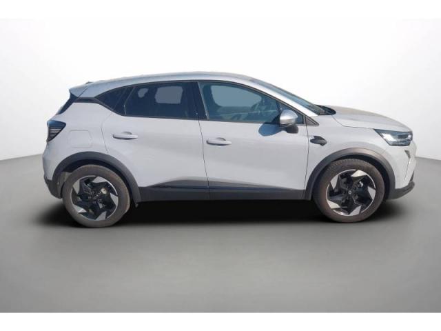 Renault Captur image 2
